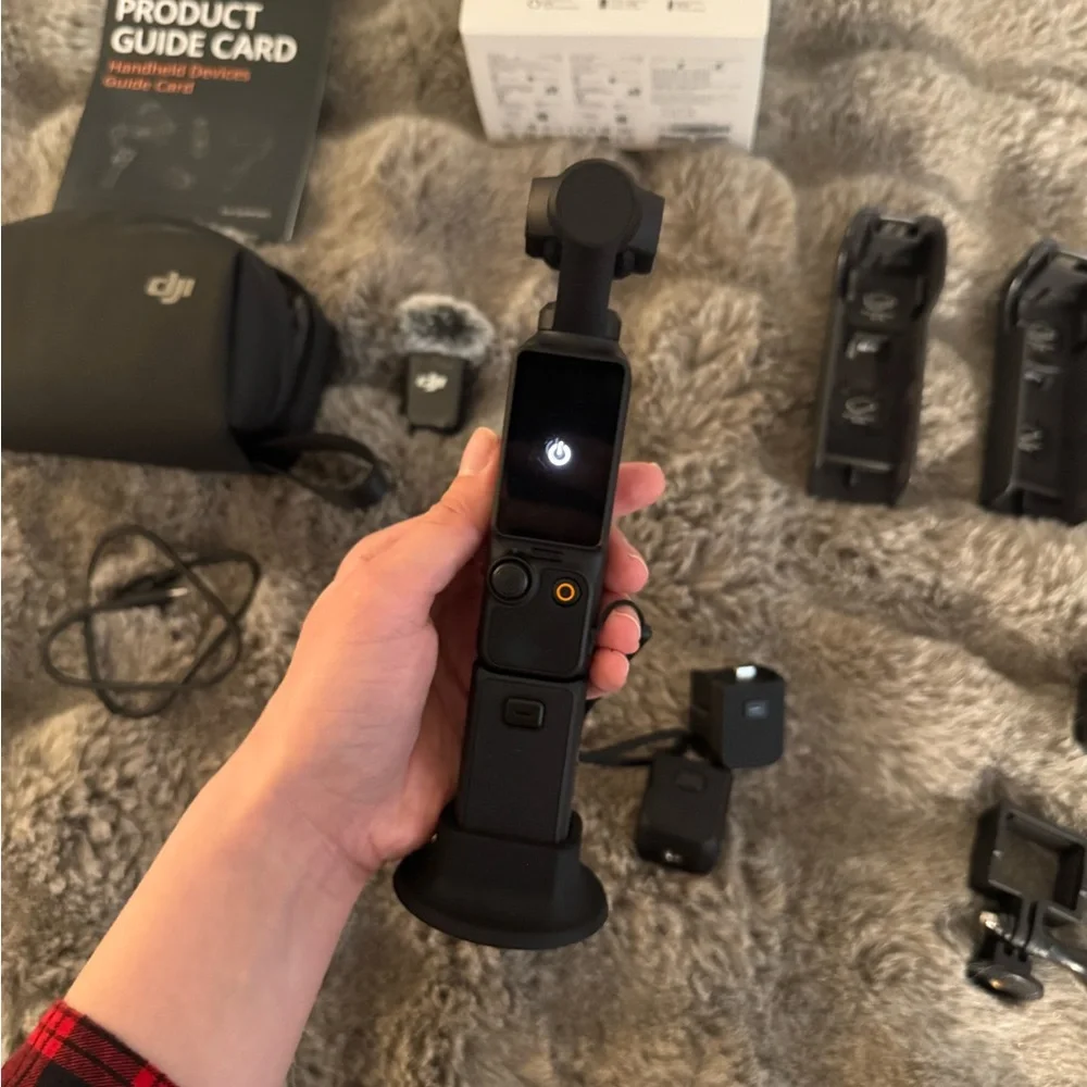 DJI Osmo Pocket 3 Creator Set with Black Accessories